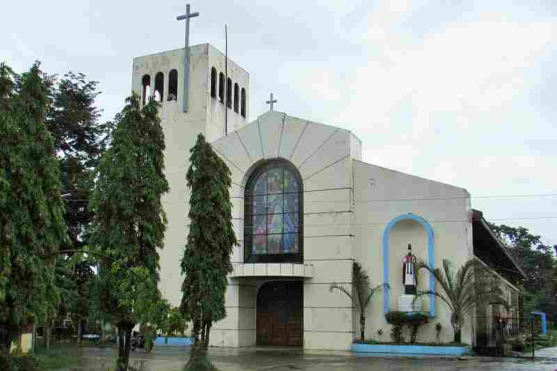 Visita Iglesia Abra Bucay Church