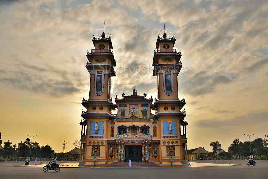 Cau Dai Temple, Ho Chi Min walking tour, Vietnam