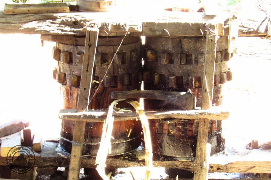 the wooden sugarcane extractor called a dadapilan