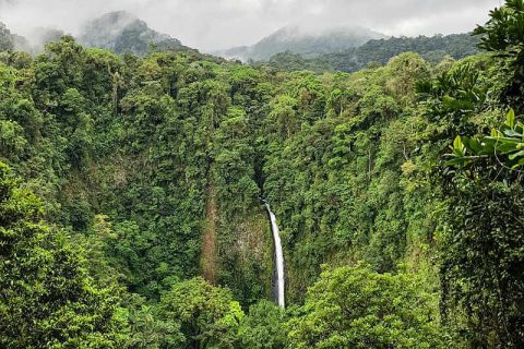 The Most Beautiful Waterfalls Around the World - silverbackpacker.com